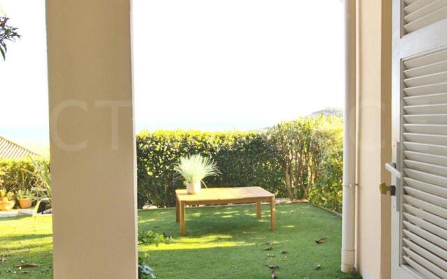 Appartement Saint-Raphaël, 1 pièce, 4 personnes - FR-1-504-567