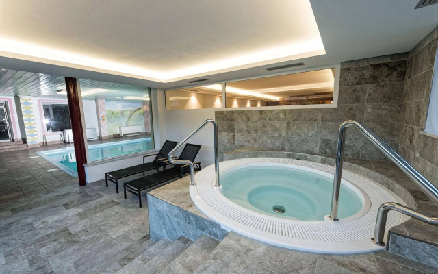 Hotel Alpenland
