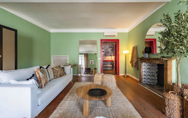Bagutta Suites