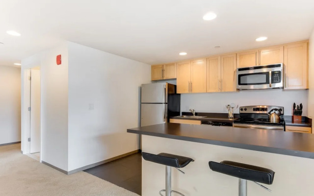 Bluebird Suites near MIT