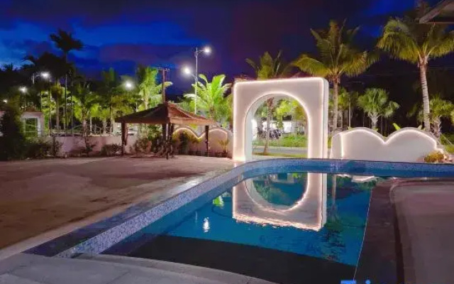 Shankee Chain Hotel (Sanya Yalongwan Bohou Road)