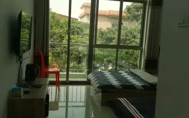 There is a homestay (Haikou Volcano Shop)