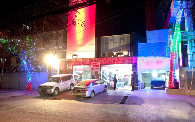 Innotel Luxury Business Hotel