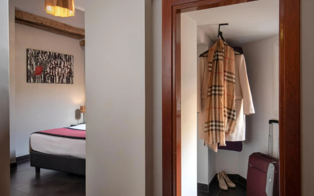 Hotel Navona Colors