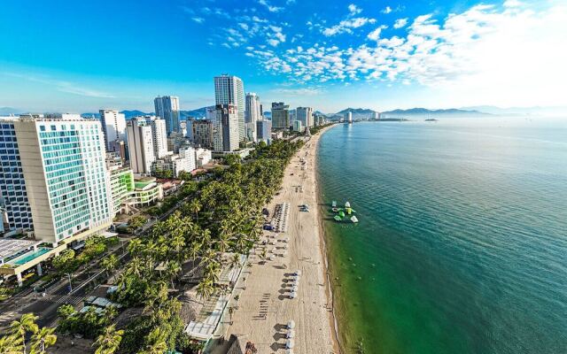 Green Beach Hotel Nha Trang