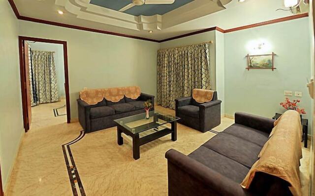 Hotel Gnanam