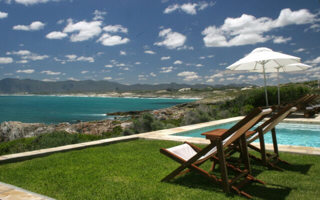 Cliff Lodge