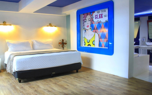 Berry Glee Thematic Hotel