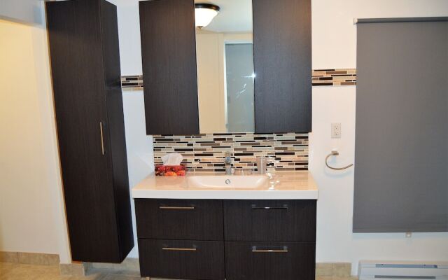 BnbEra - The Rock Apartment