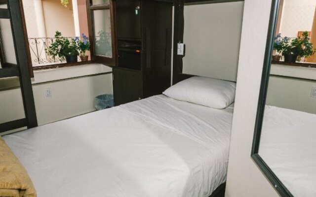 Hostal Chocolate