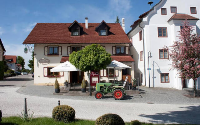 Gasthaus und Pension Zur Linde