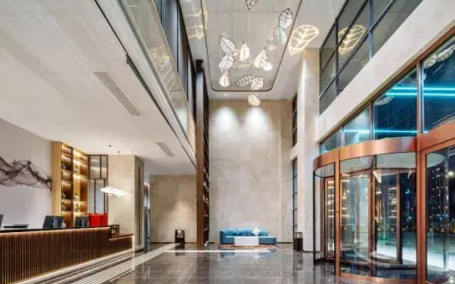 Jinjiang Metropolo Yancheng Wuyue Square Hotel