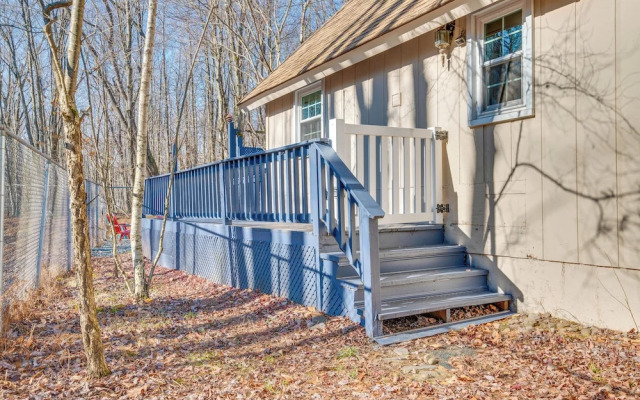 Arrowhead Lake Access: Cabin w/ Resort Amenities