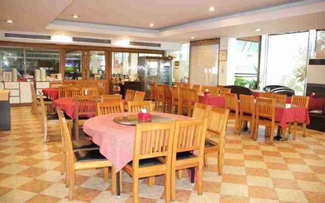 Grand Royal Plaza Hotel Chachoengsao