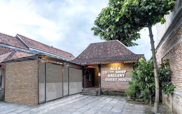 OYO 2380 Alea Guesthouse