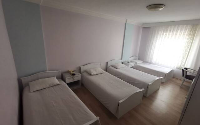 Saray Otel