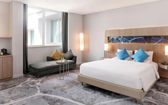 Novotel Jakarta Mangga Dua Square Hotel