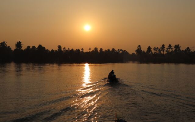 Sreekrishna Houseboats