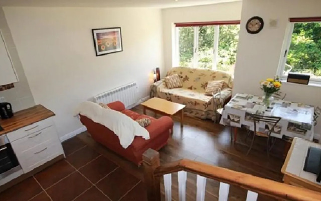 93 Clifden Glen Holiday Home