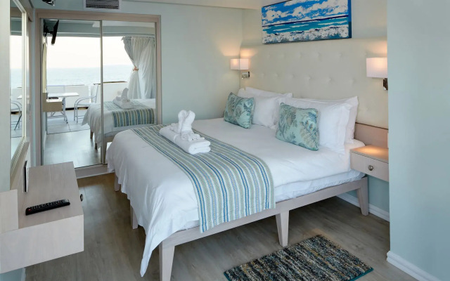 First Group La Montagne