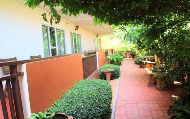 Chanit Aum Guesthouse