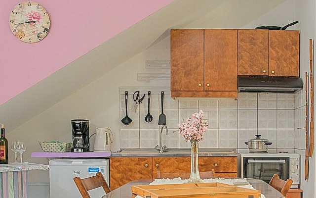 Kalamaki Sight Irene's