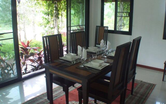 Mountain Breeze Villa