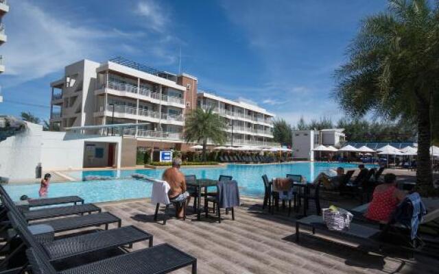 Grand Blue Condo 602 By Malai