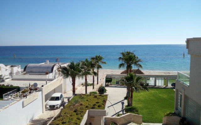 Partie de pittoresque maison en bord de mer