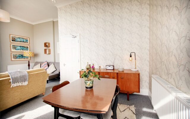 The Smugglers Retreat