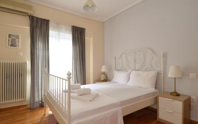 Exarchia a nice and cozy apartment