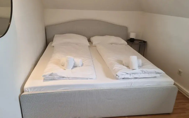 Allinone Apartments