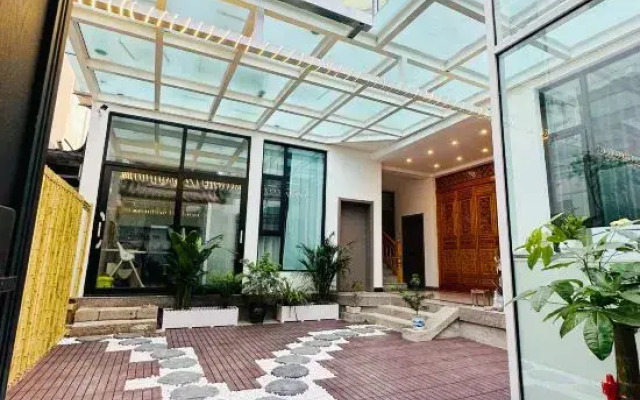 Dali Fenghaishe Inn (Erhai Caicun Longkan Wharf Branch)