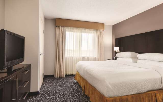 Embassy Suites Louisville East