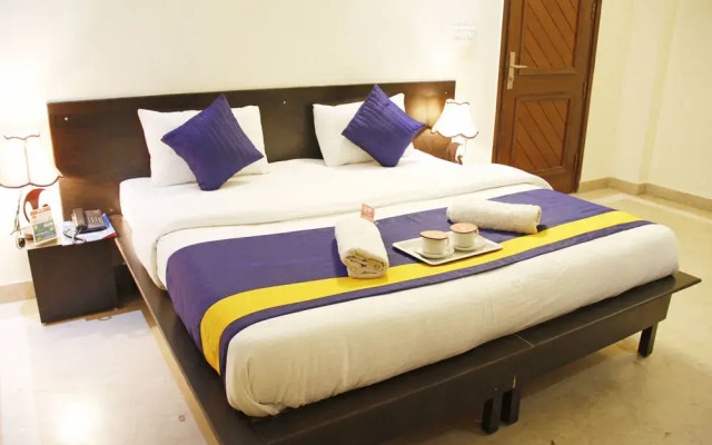 Oyo Rooms Noida City Centre 208