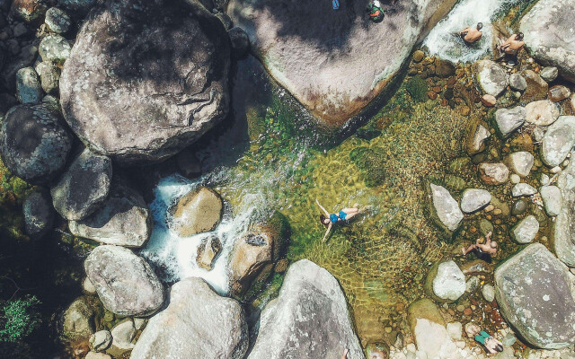 Sitio na Serra dos Orgaos com rio de aguas cristalinas