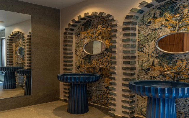 Eleonas Hotel Aparts