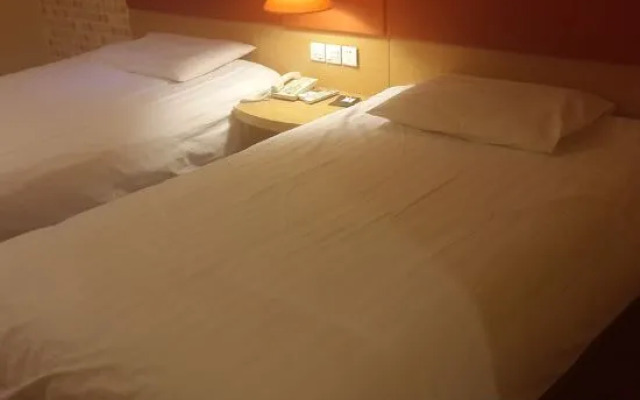 Homeinn · neo (Liaoyang Railway Station)