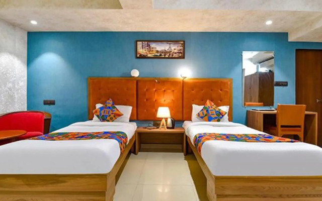 Collection O 88939 Siddharth Corporate