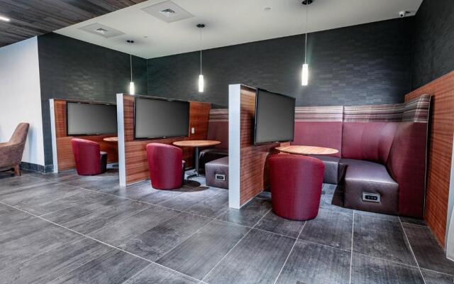 Courtyard by Marriott Toledo West