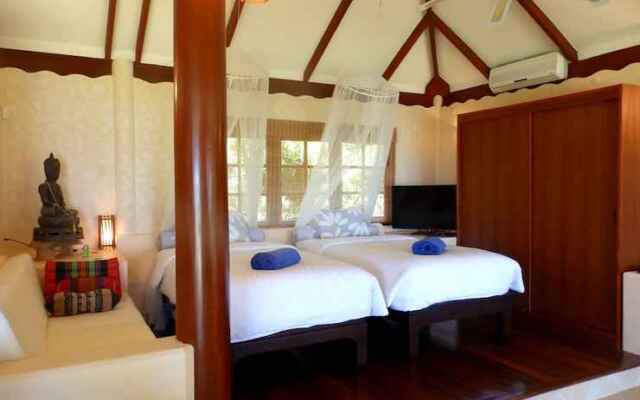 3 Bedroom Beach Front Villa Sea Breeze SDV229C-By Samui Dream Villas