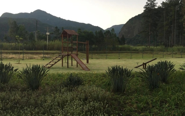 Reserva Ecológica do Sahy, Condado