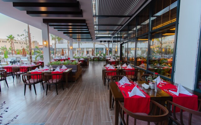 Alexia Resort & Spa