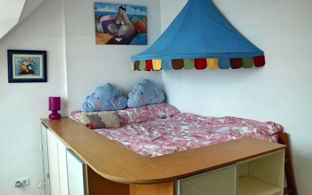 Flatguest Quality Duplex
