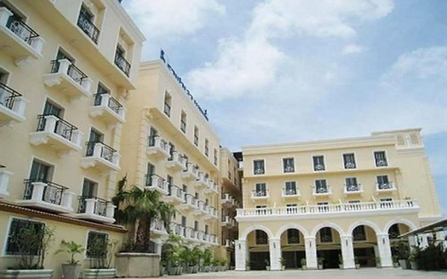 Rafael Mansion Bangkok Aiport