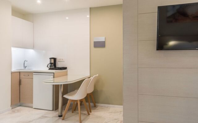 Forum Suites