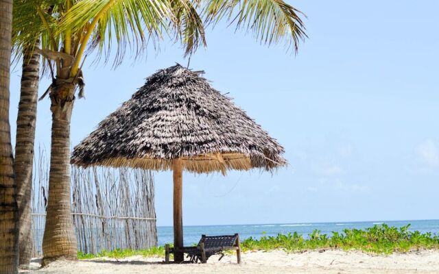 Bwejuu Beach Palm Villa
