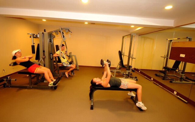 Insula Resort & Spa