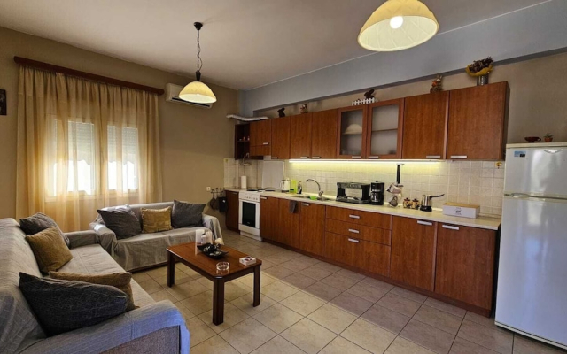 Beachfront cozy studio sea view lygaria
