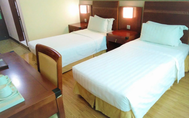 Celyn Hotel